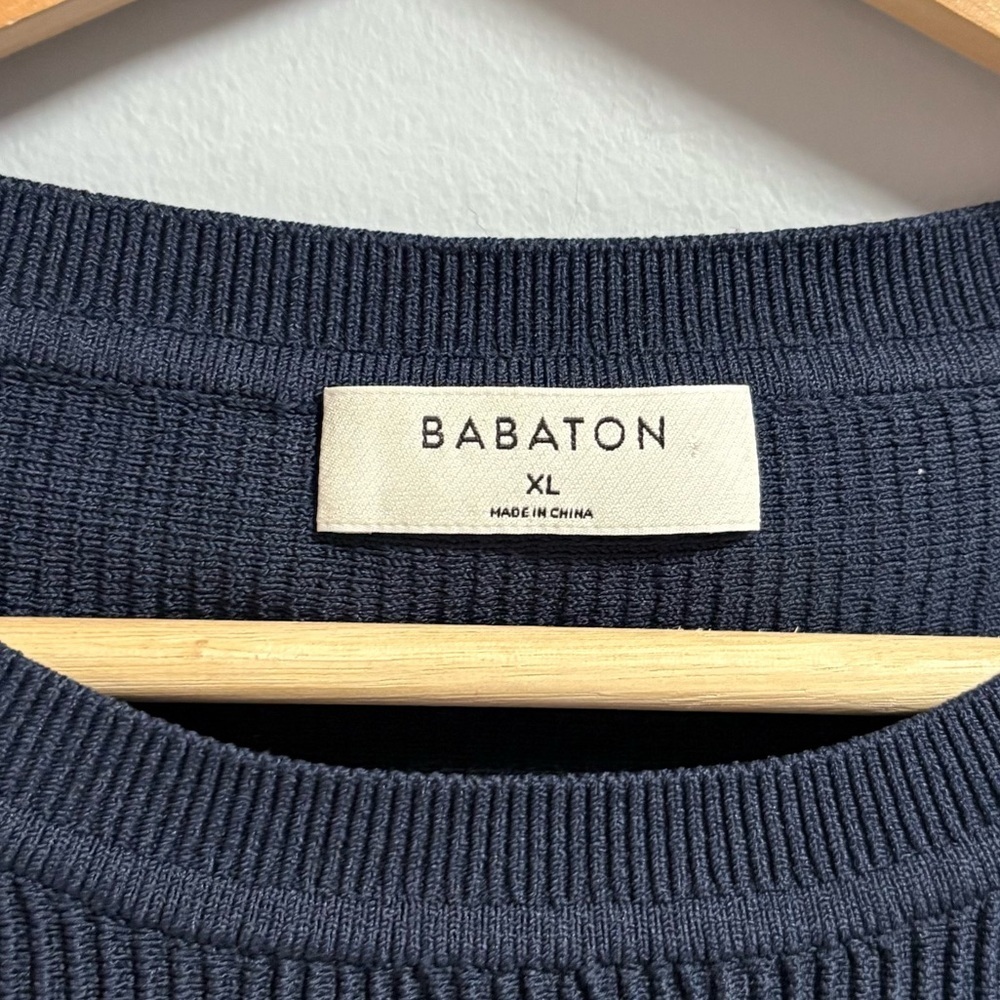 Aritzia - Babaton Sculpt Knit Top - Picture 3 of 5